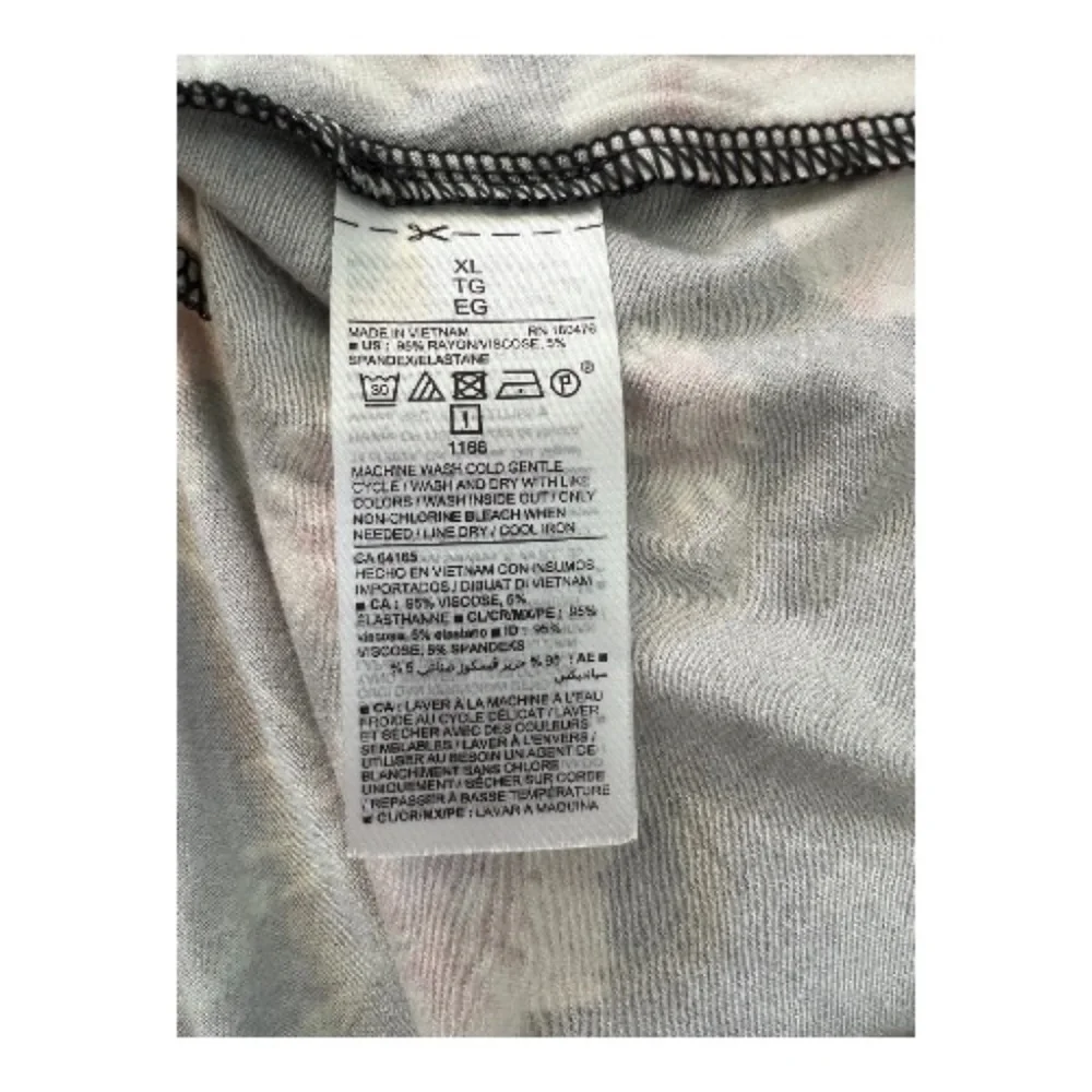 👗 EUC OLD NAVY Women’s Black Floral Knit Swing Dress Panther Swirl | Size XL - Picture 6 of 7